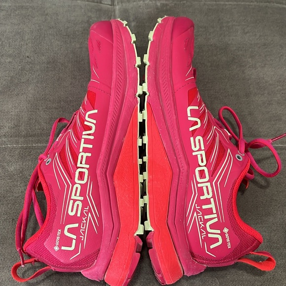 La Sportiva Women's Fuchsia and Red Jackal GRX Hiking Athletic Shoes, Size  10 - Picture 8 of 14